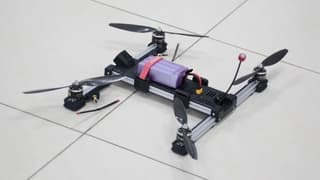 Dejará al oponente sin defensa: el dron FPV ruso "Veles" estará equipado con un sistema de reorientación a la fuente de guerra electrónica