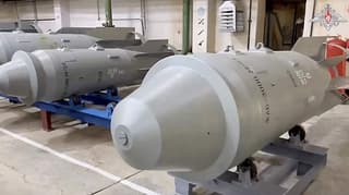 Radio de impacto: 230 metros, pero impreciso: la primera aplicación de la "Bomba Tsar" FAB-3000 con UMPS sale a la luz en la red