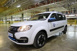 One Day Before the Premiere: The Appearance of the Electric LADA e-Largus Battery Revealed