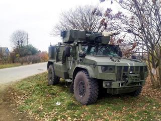 Пробьют БМП Bradley и Marder: в войска поступила партия высокозащищенных бронеавтомобилей К-4386 «Тайфун-ВДВ»