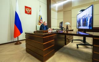 Ответные меры: Путин заявил о необходимости производства ракет средней и малой дальности