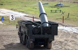 Тактика «двойного удара» по врагу: в Military Watch Magazine восхитились эффективностью ОТРК «Искандер-М»