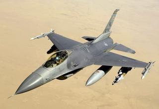 Wall Street Journal: los cazas estadounidenses F-16 son vulnerables ante la defensa aérea rusa y sus pilotos no tienen suficiente experiencia