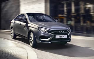 Продажи Lada сильно выросли в России: за 8 месяцев продали почти 300 тысяч автомобилей