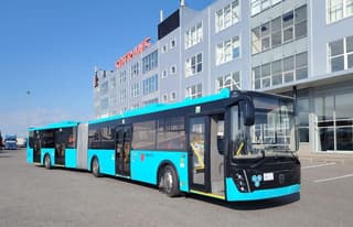 Primer portador de YaMZ-537 de nueva generación: LiAZ reanuda la producción de autobuses articulados