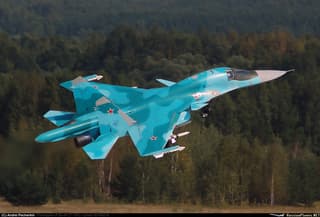 Потянет F-16AM и Mirage-2000-5F: видео противоракетного маневра истребителя Су-34НВО