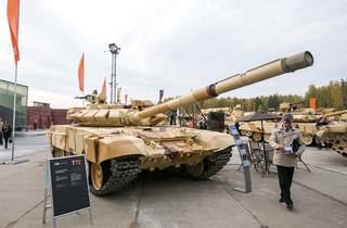 Бессмертный танк Т-72 «Урал» выдержал атаки 40 дронов противника и продолжил бой