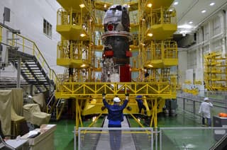 Роскосмос проверил солнечные батареи корабля «Прогресс МС-29»