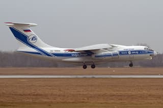 38North: появился снимок самолета ДРЛО на базе Ил-76, сделанный в аэропорту Пхеньяна