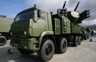 Российский «Панцирь-С» вступил на бой с американским ATACMS: кто победил в воздушном противостоянии?