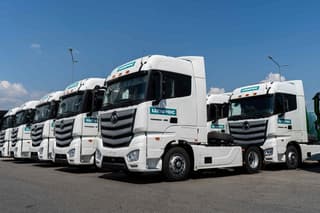 Российские тягачи «Валдай 45» превращают в цементовозы из-за нехватки вагонов