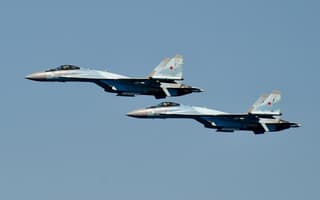 Эксперт призвал сформировать авиаполк Су-35С и Су-30СМ2 для защиты от JDAM-ER и AGM-88B