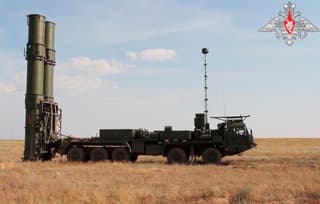 Российский ЗРК С-500 «Триумфатор-М» собьет американскую гиперзвуковую ракету Dark Eagle: и вот почему