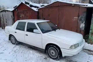 Уникальный седан «Москвич-2142» с французским двигателем выставили на продажу
