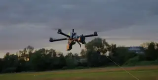 Los drones FPV rusos de fibra óptica resultaron ser completamente invulnerables a la guerra electrónica en el frente
