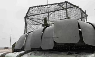 Ya ni siquiera es una parrilla: el "Zar-carpa" protegerá a los tanques de los drones kamikaze y no limitará los ángulos de disparo