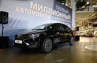LADA Aura vs. «Москвич 6»: у кого лучше шумоизоляция и больше комфорта