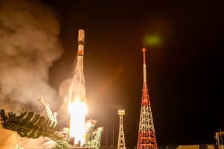 Ракета «Союз-2.1а» вывела на орбиту корабль «Прогресс МС-30» со скафандром «Орлан» и другими грузами