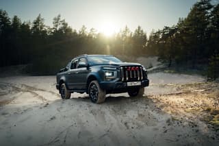 УАЗ запускает производство нового семиместного внедорожника Sollers