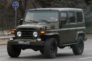 El Ministerio de Defensa de Rusia se pasa a los chinos: un heredero del GAZ-69 de China con matrículas militares fue visto en la carretera