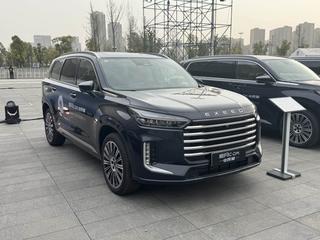 В Китае представили гибридный кроссовер Exeed VX, который будут собирать в России