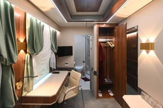 Роскошный вагон-гостиницу за 300 тысяч рублей запустят между Москвой и Санкт-Петербургом