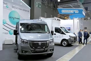La planta de automóviles de Gorki presentó nuevas versiones del "Sobol NN"