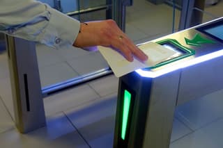 Russian automated eGate turnstiles appeared at Pulkovo Airport
