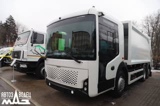Без шума и выхлопов: как работает новый электрический мусоровоз МАЗ-692Е55