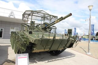 «Россия хочет свалить на кого-то другого»: в The National Interest объяснили, что не так с БМД-4М