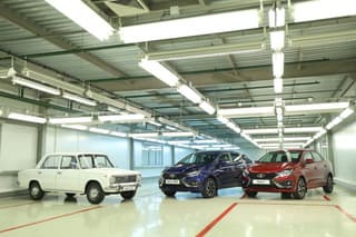 АвтоВАЗ в первый день производства Lada Iskra собрал втрое больше машин, чем сообщали инсайдеры