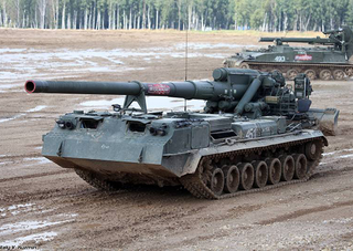 Reckless 2S7M "Malka" self-propelled guns began to be used in a new way: they hit at a range of 50 km