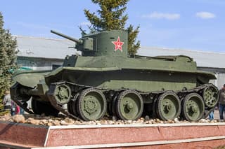 American tank M.1931 inspired Soviet engineers to create BT-2