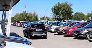 No es el primer intento, pero otro fracaso: se detectaron problemas en la electrónica, espacios y multimedia "lenta" en el Lada Iskra