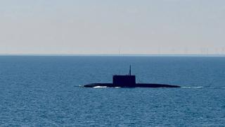El submarino "Krasnodar" con "Kalibr" pasó el Golfo de Finlandia tras ser "interceptado" en el Canal de la Mancha