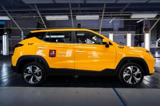 Los "Moskvich" cambian de nacionalidad: 50 automóviles de producción nacional serán enviados a Cuba