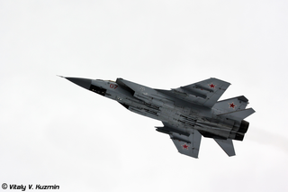 Истребители Су-35С и МиГ-31 предложили оснастить мощными РЛС: эра самолётов ДРЛоУ ушла