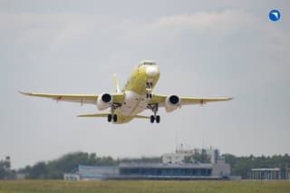 Систему техобслуживания «Купол» для самолётов SJ-100 и МС-21 представят на ЦИПР-2025