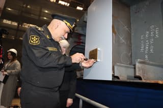 Киль малого морского танкера «Контр-адмирал Халиулин» заложили на Окской судоверфи