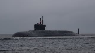 El novísimo submarino atómico "Knyaz Pozharsky" con "Bulavas" intercontinentales finaliza las pruebas estatales