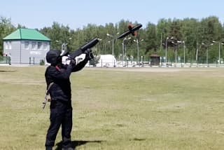 Схватывают на лету: дроны-перехватчики оказались выгоднее зениток в борьбе с БПЛА