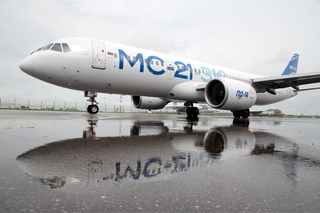 Выпуск авионики для МС-21, SJ-100 и Ту-214 не заморозили: стране нужны крылья