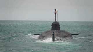 Nuclear-powered submarine "Orel" armed with "Granit" missiles left the base of the Northern Fleet in the Barents Sea