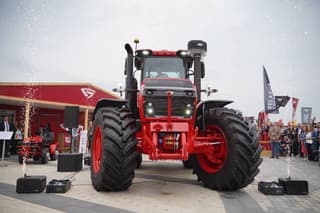 The most powerful tractor in the world, BELARUS 5425 Titan, hits the market