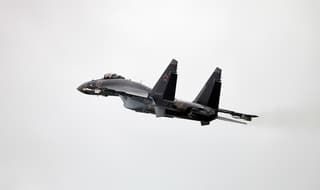 Las nuevas versiones del Su-35 recibieron el radar del Su-57, bombas planeadoras "Drel" y misiles de alta maniobrabilidad R-77M