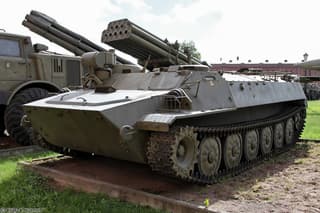 Противотанковая ракета «Штурм-С» «проткнула» насквозь американскую БМП Bradley