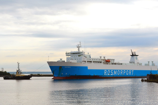 Кронштадтский морской завод ОСК отремонтирует паром «Балтийск»