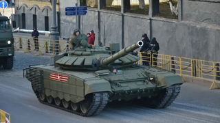  Модификации танка Т-72Б3М образца 2025 года стали оснащать ДЗ «Реликт» на лбу башни
