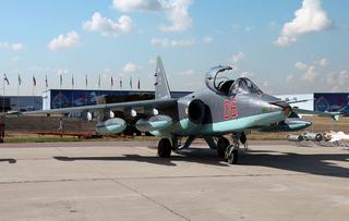 «Хотите сбить Су-25? Удачи!»: аналитик Bulgarian Military объяснил, почему советский штурмовик практически неуязвим для противника