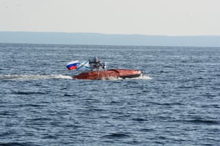 Отечественный беспилотный катер «Бриз» успешно преодолел 280 км в Арктике